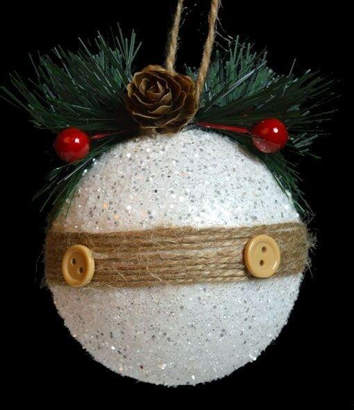 Set of 3 Rustic Large Baubles White & Glitter With Berries